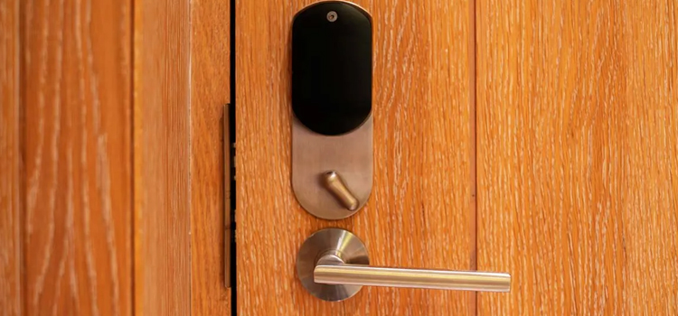 Automatic Locking Door Knob Orange Cove